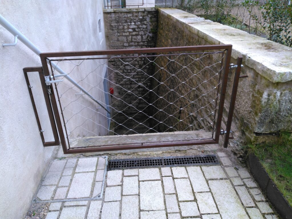 La Forge de la Comté - portillon