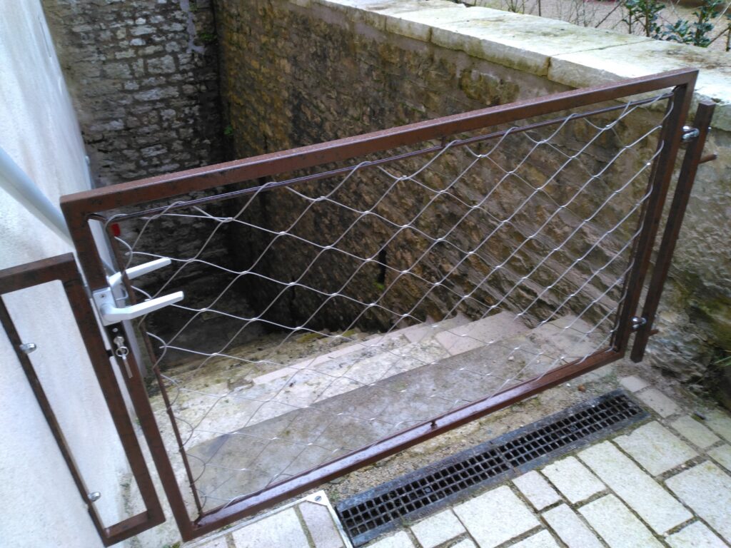 La Forge de la Comté - portillon